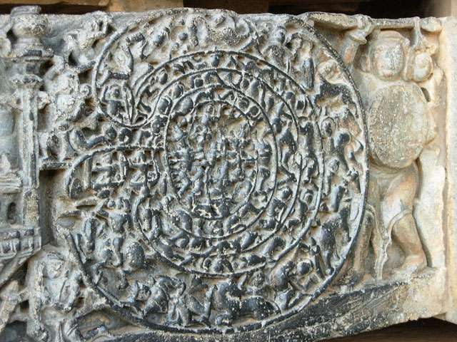 stone carving at the Hoysaleswara temple