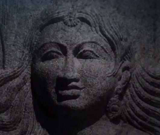 Akka-Mahadevi-Shiva-Devotees-Unraveled-530x447-1